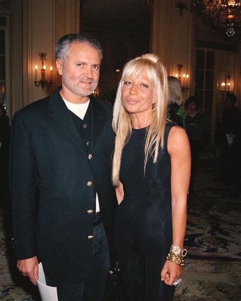 versace hermana